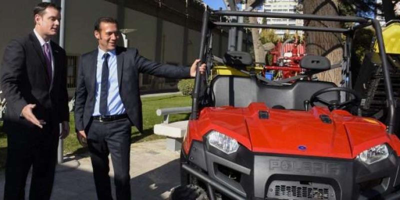 WEB-NUEVA_-La-embajada-de-Estados-Unidos-donó-equipamiento-para-emergencias-a-la-provincia_SIP4311-696x344